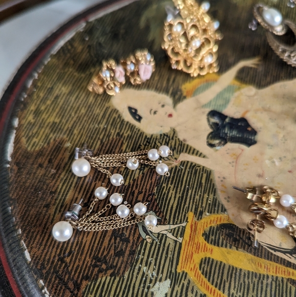 Vintage Lot of Victorian Earrings - Picture 5 of 7